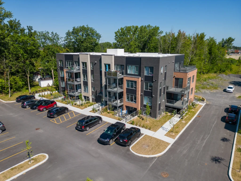 Rue de l'Harmonie, Delson, QC, Canada — photo 1