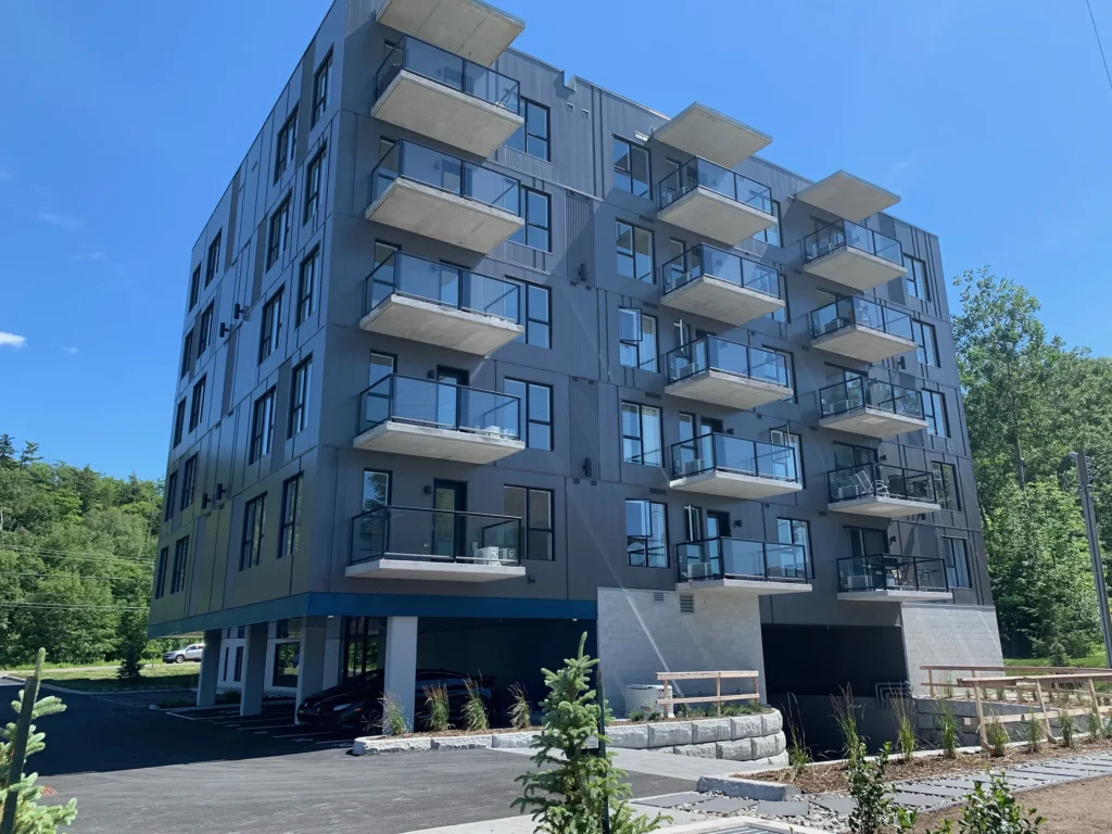 1645 Boulevard Guillaume-Couture, Lévis, Saint-Romuald, QC, Canada — photo 1